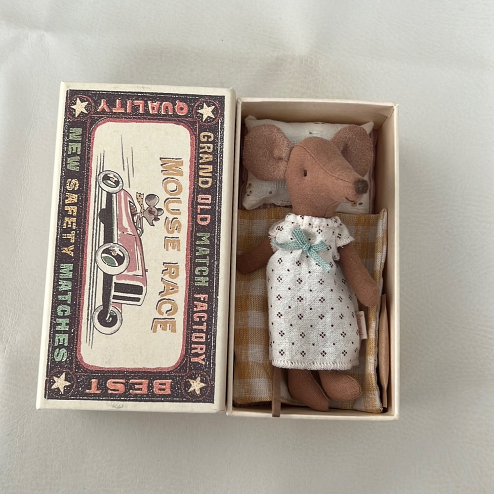 Maileg Big Sister (Brown Mouse Only) - Please Read